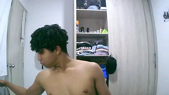 sexy diamante  online show from 02/16/26, 04:11