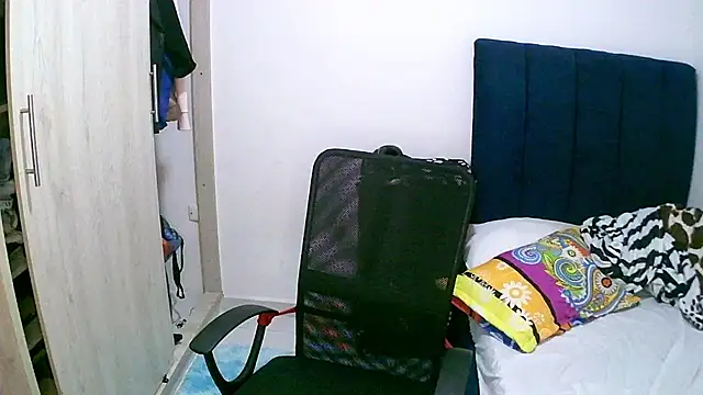 sexy diamante  online show from 03/12/26, 05:06