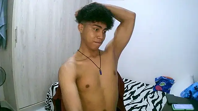 sexy diamante  online show from 12/22/25, 05:35