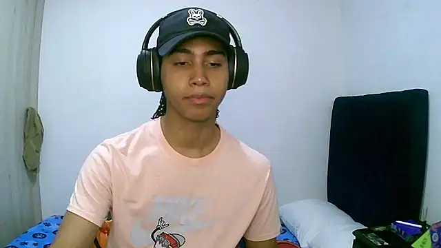 sexy diamante  online show from 11/23/25, 03:27