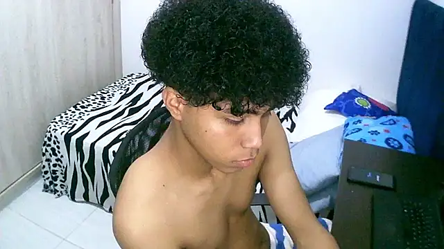 sexy diamante  online show from 12/22/25, 01:50