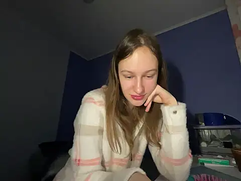 Snapshot of Eva_Angel3 chatting on 03/08/25, 04:17 Eva Angel3 online show from 03/08/25, 04:17