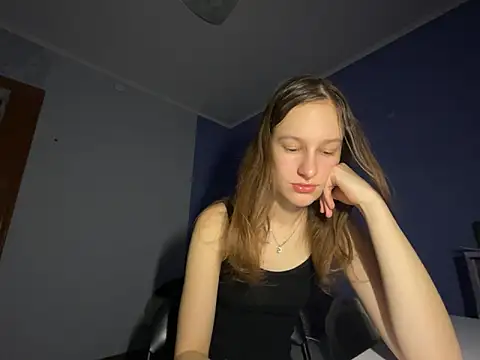 Snapshot of Eva_Angel3 chatting on 03/06/25, 04:17 Eva Angel3 online show from 03/06/25, 04:17
