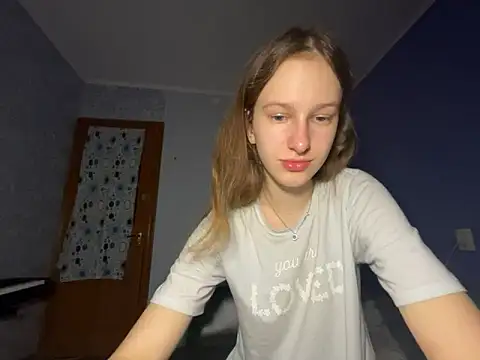 Snapshot of Eva_Angel3 chatting on 03/21/25, 05:12 Eva Angel3 online show from 03/21/25, 05:12