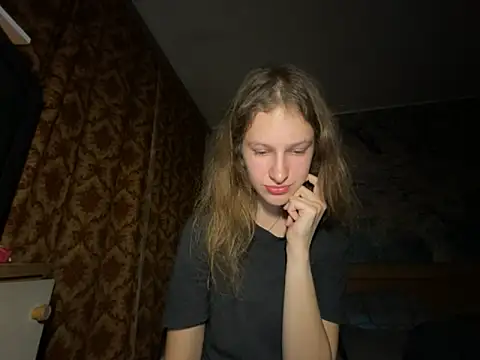 Snapshot of Eva_Angel3 chatting on 09/27/25, 04:24 Eva Angel3 online show from 09/27/25, 04:24