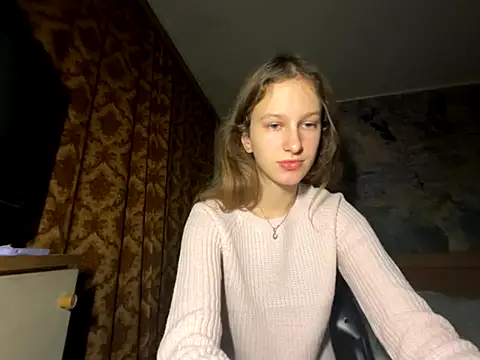 Snapshot of Eva_Angel3 chatting on 10/17/25, 05:15 Eva Angel3 online show from 10/17/25, 05:15