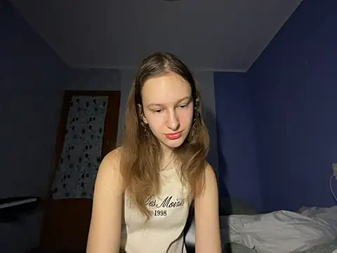 Snapshot of Eva_Angel3 chatting on 02/21/25, 06:15 Eva Angel3 online show from 02/21/25, 06:15
