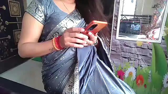 sexy-honey09 online show from 11/13/25, 05:55