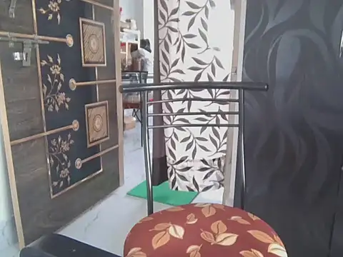 sexy-honey09 online show from 09/25/25, 07:58