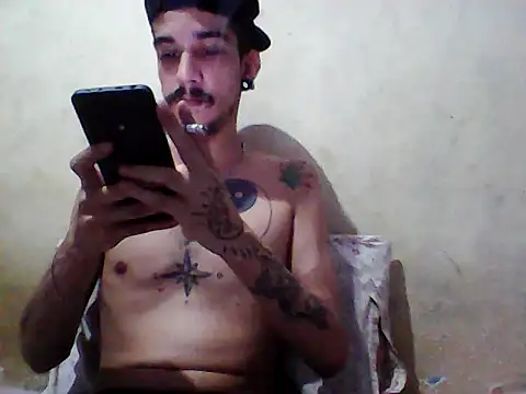 gatobranco001 online show from 03/19/25, 07:38