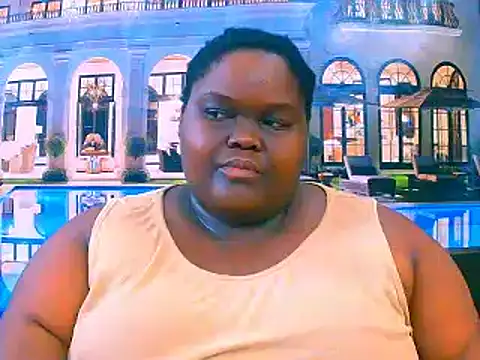 Snapshot of EbonyHotBuns chatting on 05/14/26, 07:11 EbonyHotBuns online show from 05/14/26, 07:11