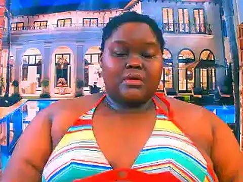 Snapshot of EbonyHotBuns chatting on 05/29/26, 06:14 EbonyHotBuns online show from 05/29/26, 06:14