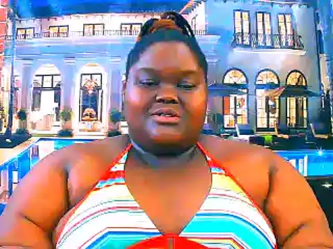 Snapshot of EbonyHotBuns chatting on 04/09/26, 06:19 EbonyHotBuns online show from 04/09/26, 06:19