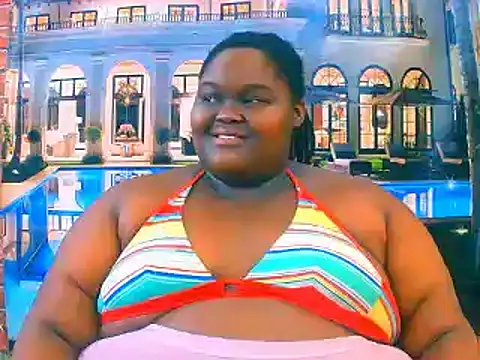 Snapshot of EbonyHotBuns chatting on 05/19/26, 06:26 EbonyHotBuns online show from 05/19/26, 06:26