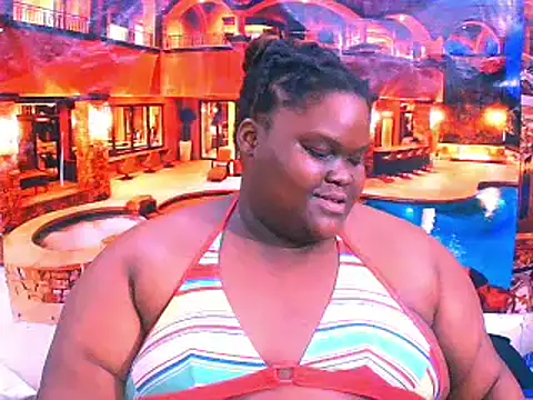 Snapshot of EbonyHotBuns chatting on 07/07/26, 07:39 EbonyHotBuns online show from 07/07/26, 07:39