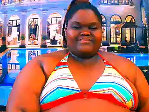 Snapshot of EbonyHotBuns chatting on 04/24/26, 12:40 EbonyHotBuns online show from 04/24/26, 12:40