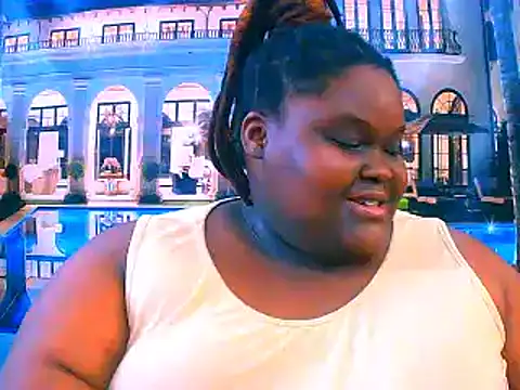 Snapshot of EbonyHotBuns chatting on 04/24/26, 12:34 EbonyHotBuns online show from 04/24/26, 12:34
