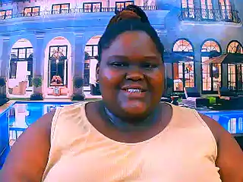 Snapshot of EbonyHotBuns chatting on 04/27/26, 06:17 EbonyHotBuns online show from 04/27/26, 06:17