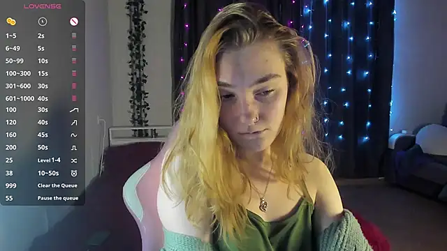 ReddHotPipper online show from 02/24/25, 01:02