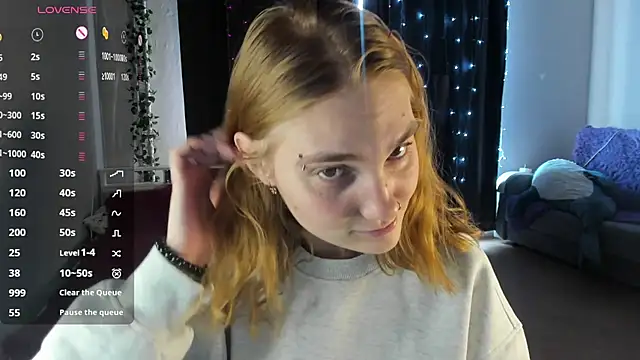 ReddHotPipper online show from 03/10/25, 07:11