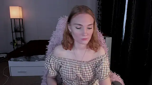 ReddHotPipper online show from 12/03/25, 03:40