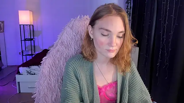 ReddHotPipper online show from 10/19/25, 03:09