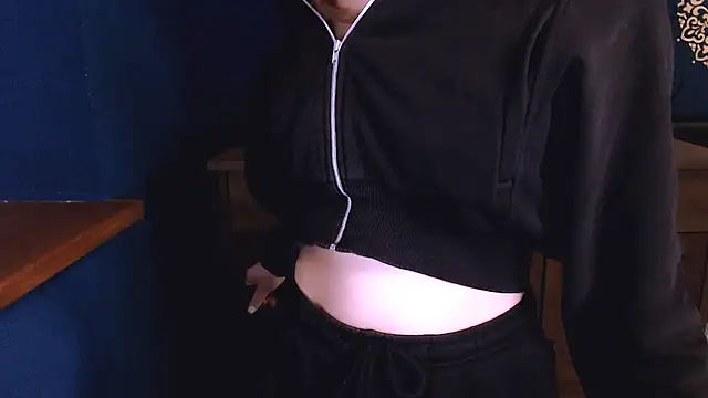 MissOliviaa  online show from 11/06/25, 02:21