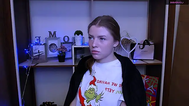 Snapshot of MissOliviaa_ chatting on 01/09/25, 08:03 MissOliviaa  online show from 01/09/25, 08:03