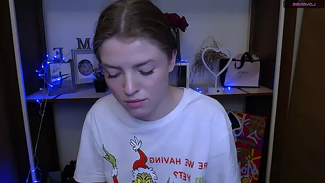 Snapshot of MissOliviaa_ chatting on 01/09/25, 11:36 MissOliviaa  online show from 01/09/25, 11:36