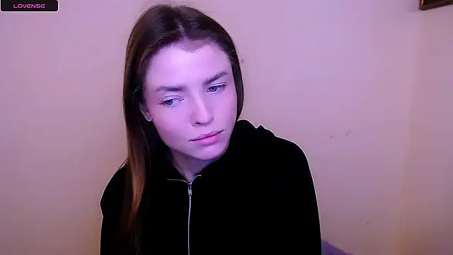 Snapshot of MissOliviaa_ chatting on 01/30/25, 09:47 MissOliviaa  online show from 01/30/25, 09:47