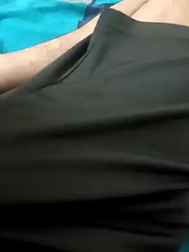 nick05inch online show from 10/29/25, 12:48