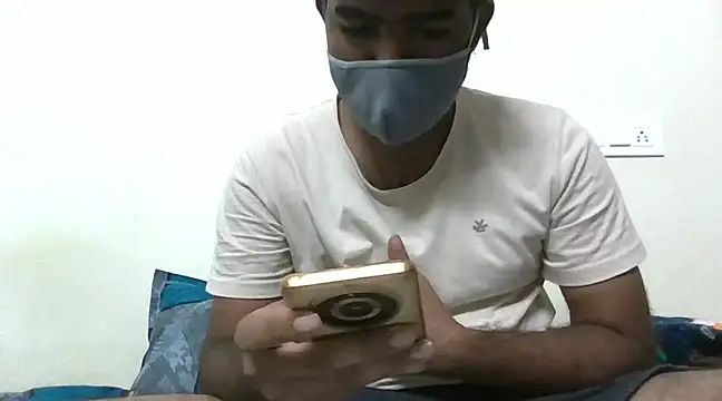 nick05inch online show from 01/18/25, 01:08
