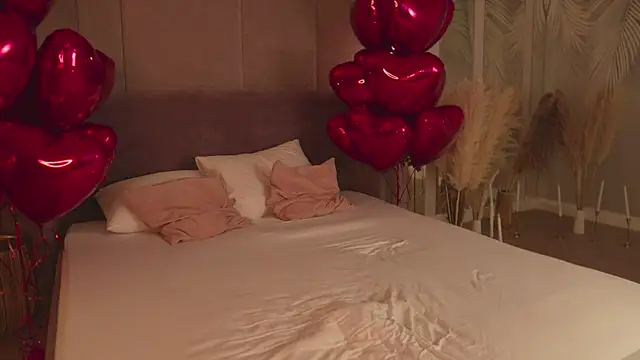 Snapshot of Smiley_Mia chatting on 02/10/26, 05:06 Smiley Mia online show from 02/10/26, 05:06