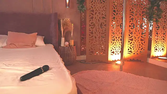 Snapshot of Smiley_Mia chatting on 02/03/26, 06:40 Smiley Mia online show from 02/03/26, 06:40