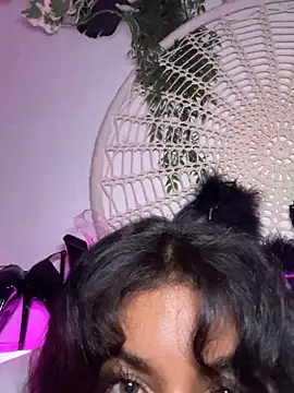 AlyssaHottv  online show from 12/16/25, 11:53