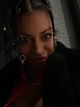 AlyssaHottv  online show from 09/25/25, 10:38