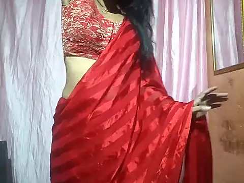 Snapshot of poojaxxx65 chatting on 03/10/25, 09:56 poojaxxx65 online show from 03/10/25, 09:56