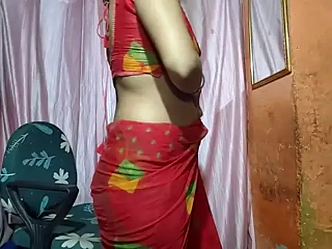 poojaxxx65 online show from 12/04/25, 11:15