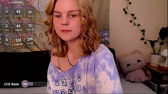 Moona xx online show from 06/21/26, 10:04