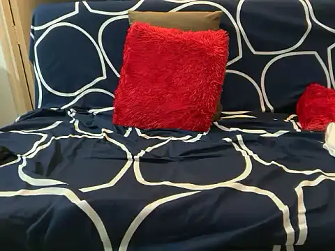 heartqqute26 online show from 10/11/25, 11:28