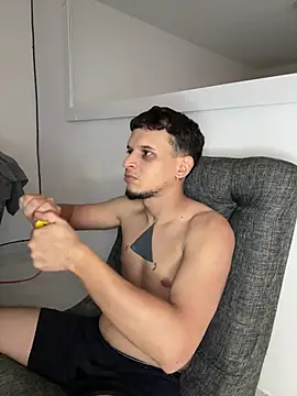 ArturoDelgado1 online show from 03/25/26, 03:00