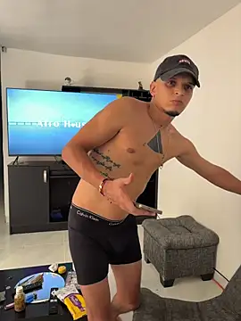 ArturoDelgado1 online show from 03/28/26, 04:30