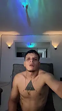 ArturoDelgado1 online show from 04/15/26, 01:22