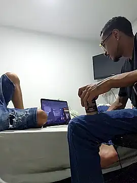 ArturoDelgado1 online show from 03/31/26, 11:29