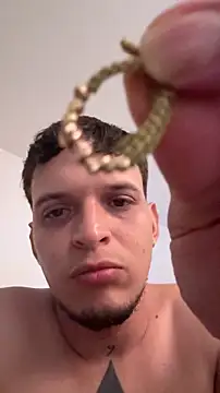 ArturoDelgado1 online show from 04/21/26, 03:07