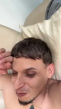 ArturoDelgado1 online show from 04/16/26, 05:25