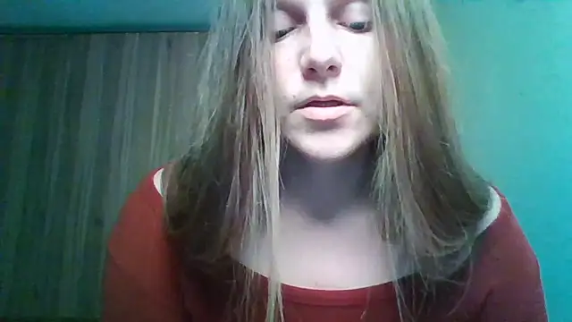 Snapshot of Evasapples chatting on 06/06/26, 10:15 Evasapples online show from 06/06/26, 10:15