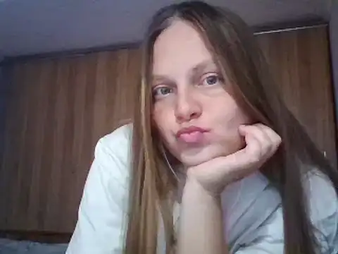 Evasapples online show from 03/20/25, 06:42