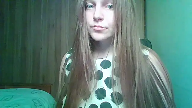 Evasapples online show from 02/08/26, 05:54