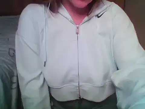 Evasapples online show from 09/23/25, 09:00